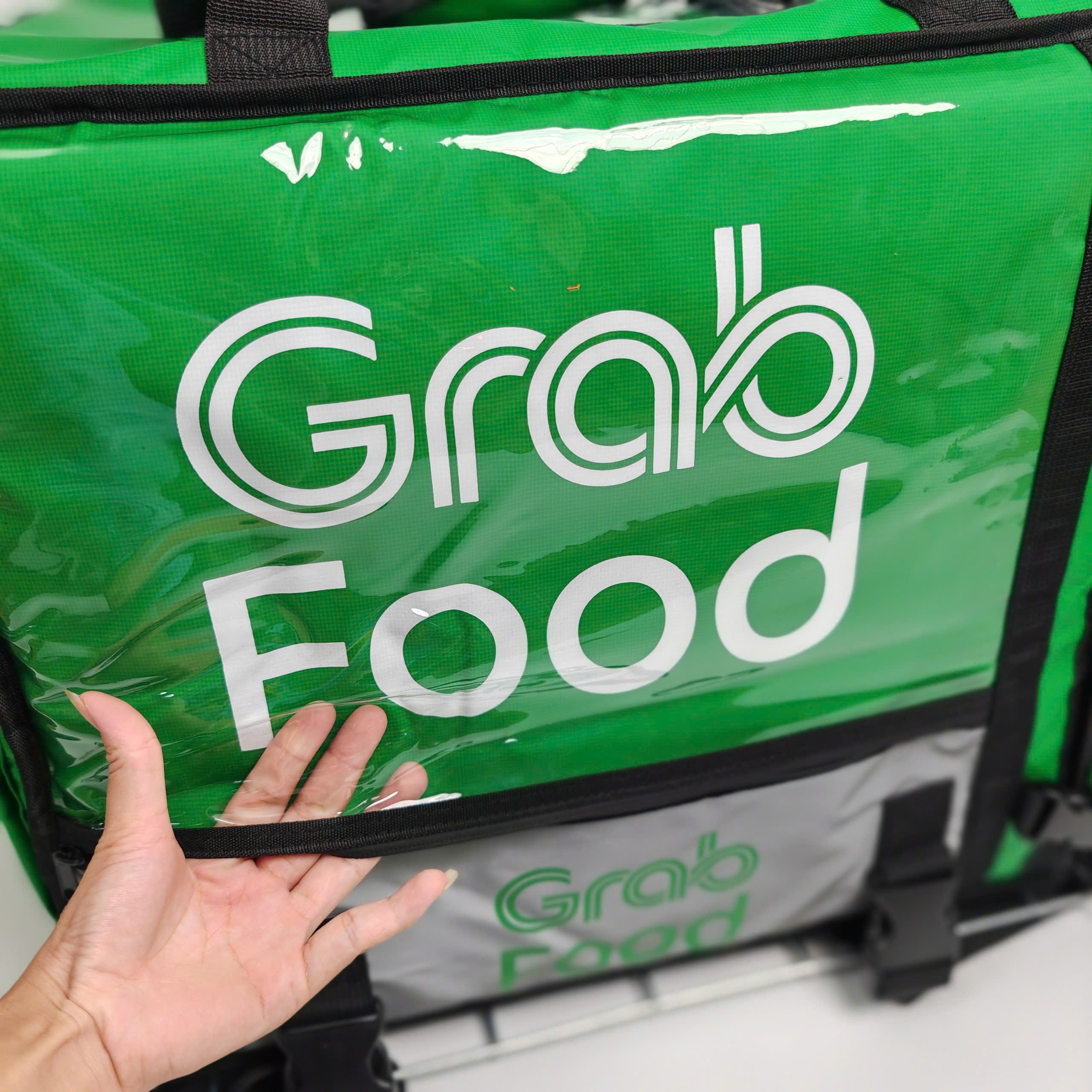 xuong-may-tui-giu-nhiet